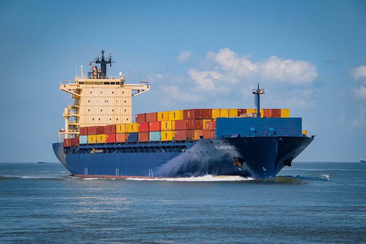 Neues Leben für Seecontainer: Ein großes Containerschiff